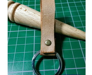 IMAG2469 new 皮革作品 – (2) 簡易鑰匙圈